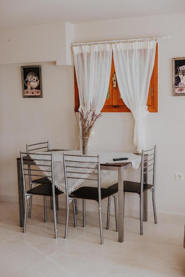 فيلا House Of Gardenia Makrirrákhi المظهر الخارجي الصورة